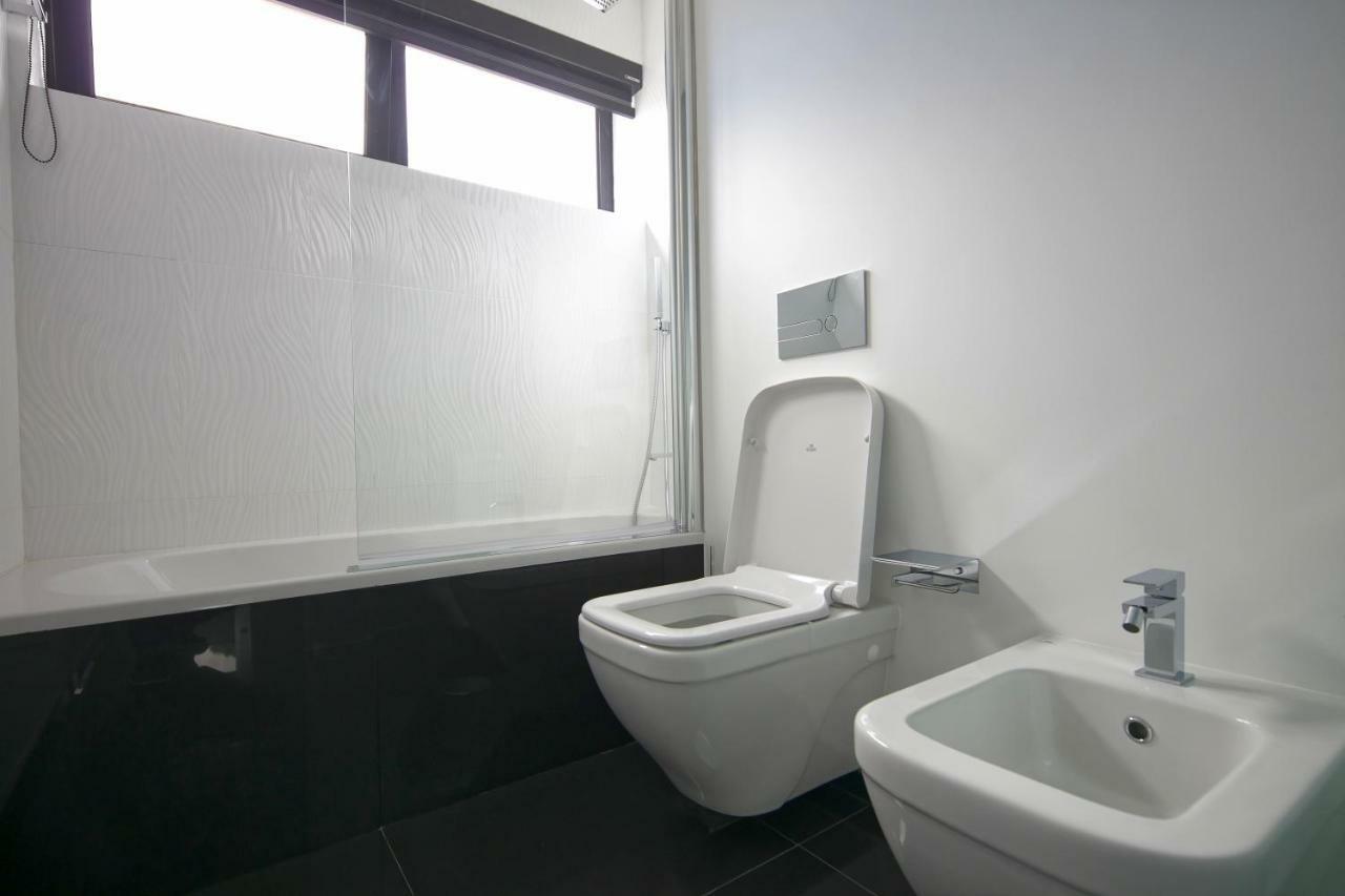 Spacious Luxury Holiday Apartment With A Great View, Funchal, Free Wifi And Parking Esterno foto