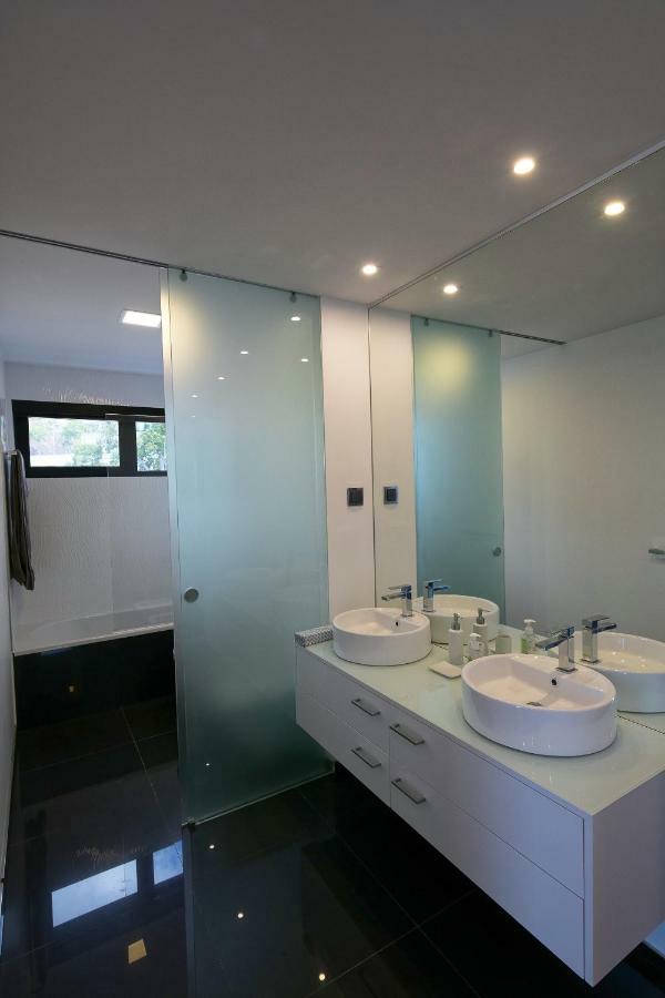 Spacious Luxury Holiday Apartment With A Great View, Funchal, Free Wifi And Parking Esterno foto